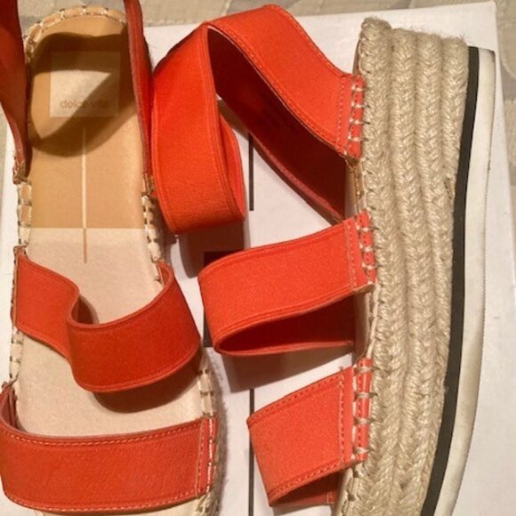 Dolce Vita Women's Shoes - Picture 2 of 3